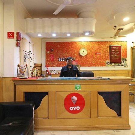 Oyo Flagship Kumar Palace New Delhi Exteriör bild