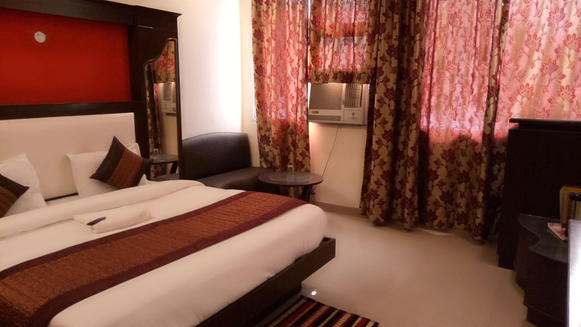 Oyo Flagship Kumar Palace New Delhi Exteriör bild