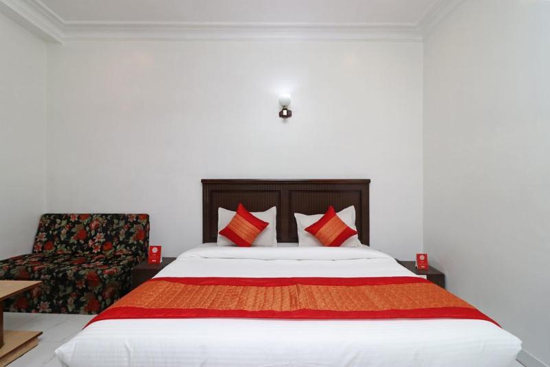 Oyo Flagship Kumar Palace New Delhi Exteriör bild
